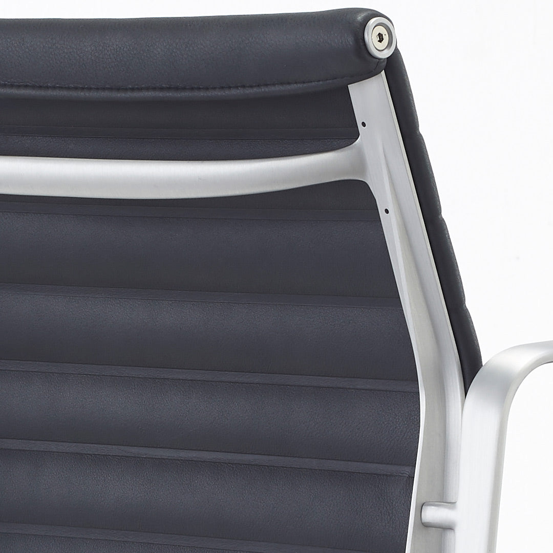 Silla Aluminum Baja, aluminio satinado